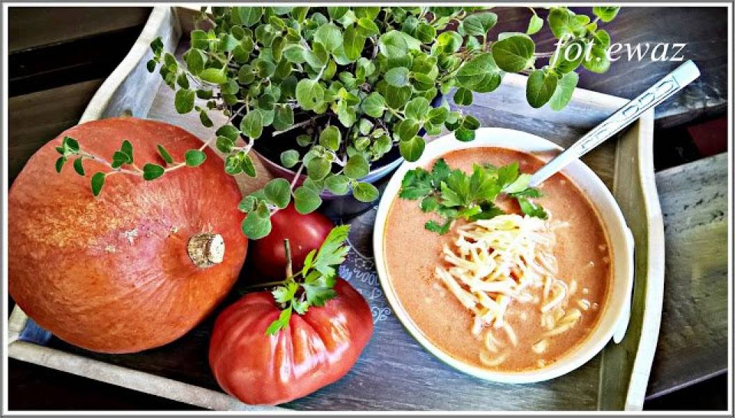 Pomidorowo - dyniowa zupa