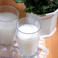 Domowe mleka roślinne – ryżowe i migdałowe