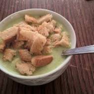 Zupa krem brokułowa z serem topionym