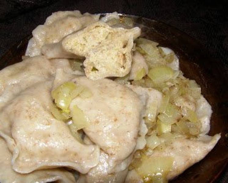 z mielonym kotletem pierogi żytnio pszenne...
