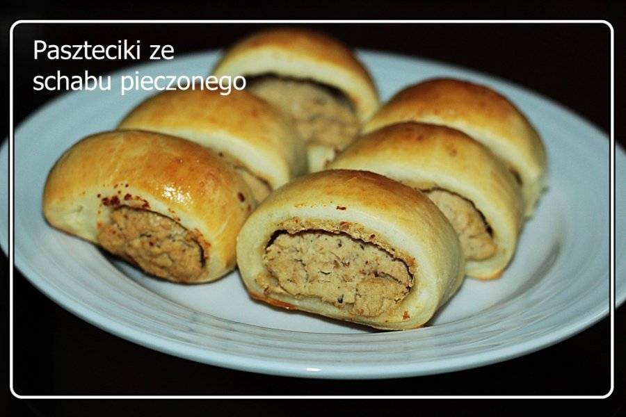 Paszteciki ze schabu pieczonego