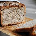 Pełnoziarnisty chleb pszenno-żytni ze słonecznikiem bez wyrabiania