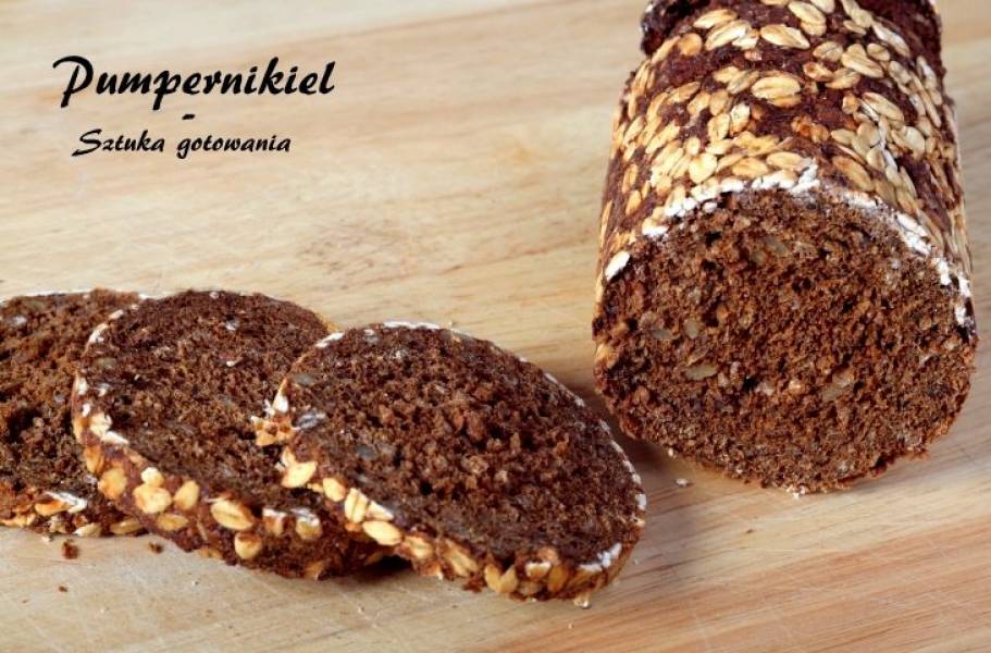 Chleb Pumpernikiel- autentyczny Roggebrood