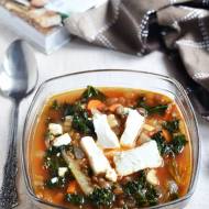 Zupa z jarmużem i zieloną soczewicą