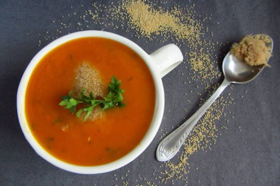 Kremowa zupa dyniowa z amarantusem