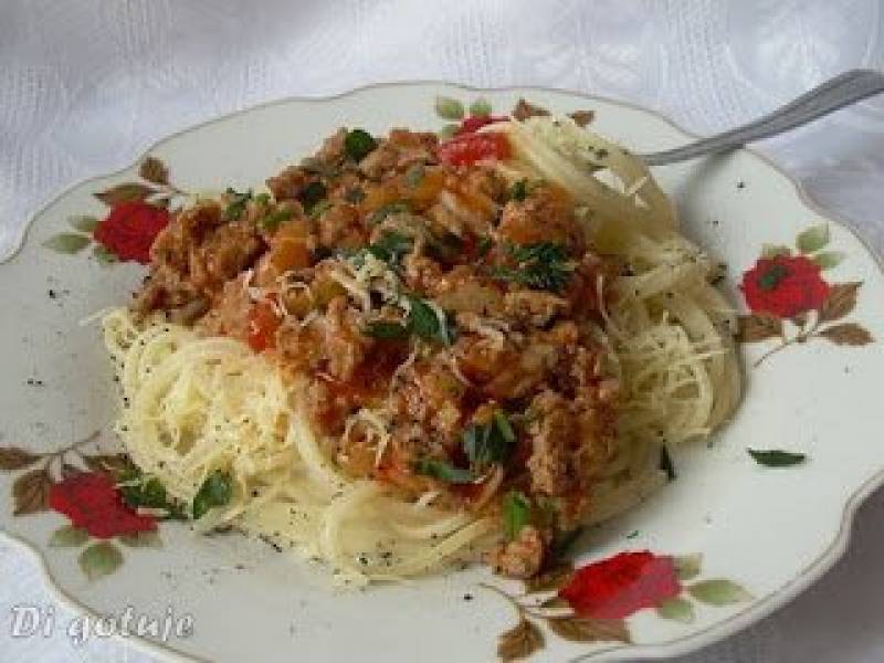 Spaghetti bolognese (na szybko)