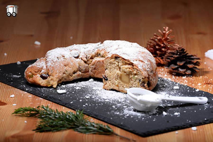 Stollen czyli ciasto z marcepanem i bakaliami