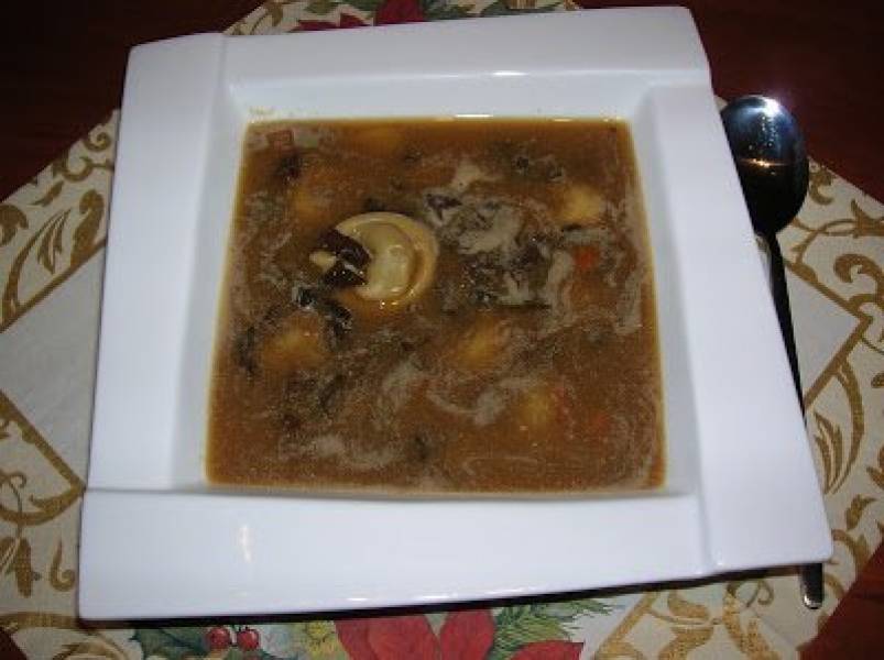 Zupa grzybowa z suszonych grzybów