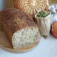 Chleb pszenno - orkiszowy z ziarnami