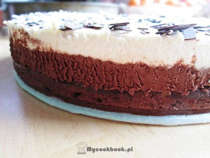 Potrójnie musowe ciasto czekoladowe