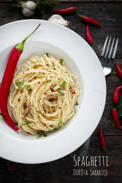 Spaghetti aglio, olio e peperoncino - przepis