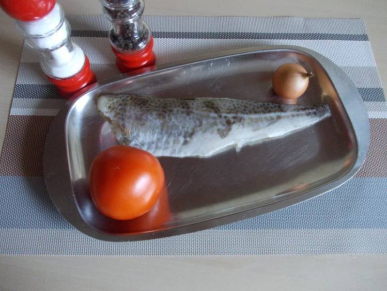 Ryba w cebuli i pomidorach babci Basi