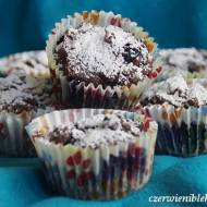 Kakaowe muffiny z ricottą i borówkami