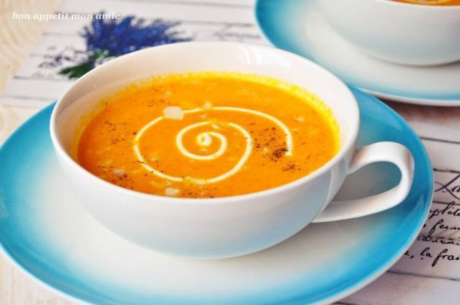 Zupa krem marchewkowy z pomarańczową nutą