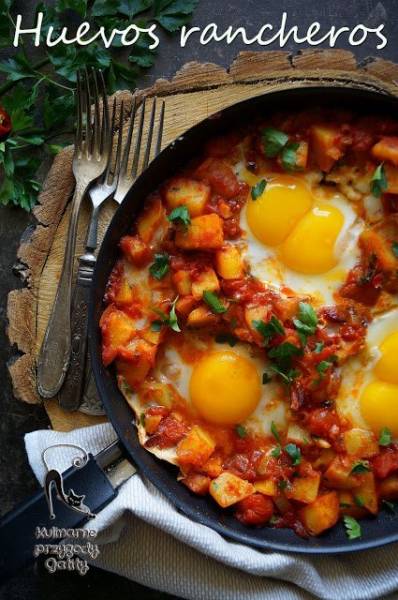 Huevos rancheros, czyli jajka po meksykańsku