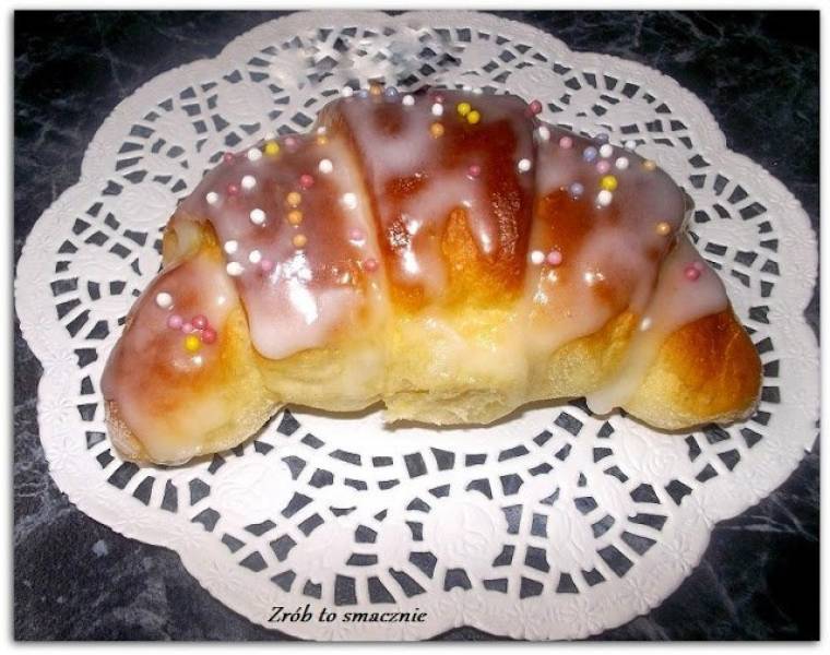 ROGALIKI DROŻDŻOWE