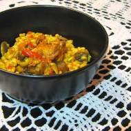 Risotto z papryką, pieczarkami i kurczakiem w curry
