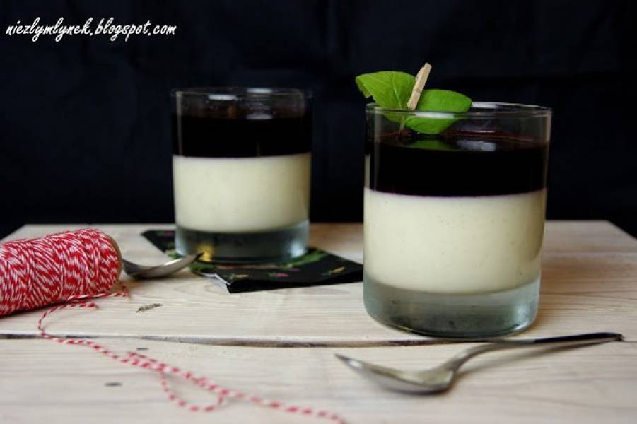 Czarno - Biała Piękność, czyli Panna Cotta