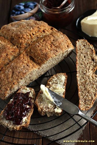 Irish soda bread - Irlandzki chleb na sodzie