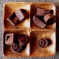 Domowe czekoladki z czarną quinoą i nasionami konopi (bez glutenu, bez laktozy, wegańskie)