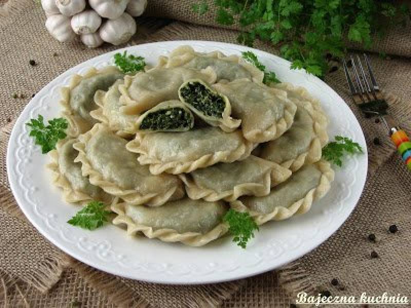 Pierogi ze szpinakiem i serem feta