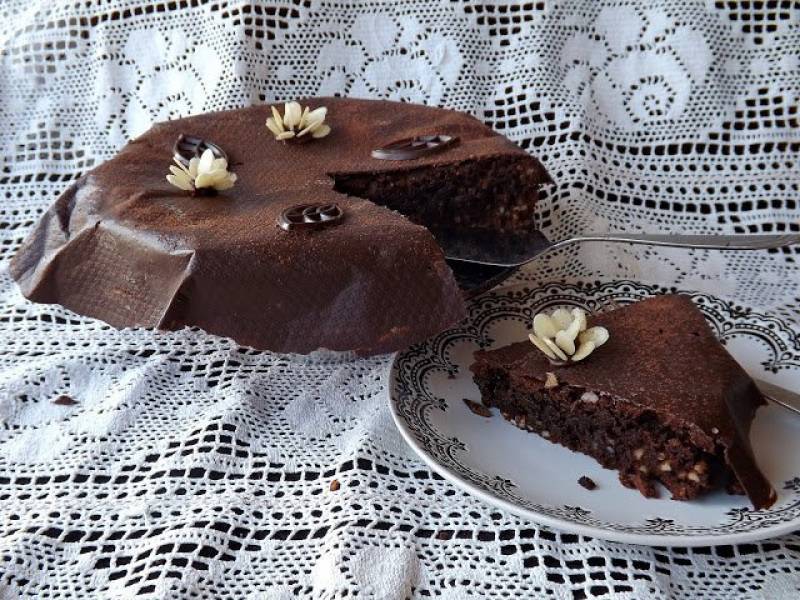 Ciasto czekoladowe z migdałami