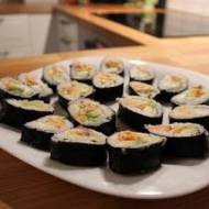 Sushi- jak zrobić? Przepis krok po kroku dla początkujących