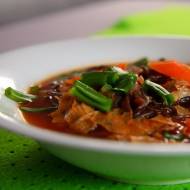 Zupa z suszonym tofu (yubą) i grzybami mun