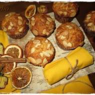 pomarańczowo-imbirowe muffinki z migdałami