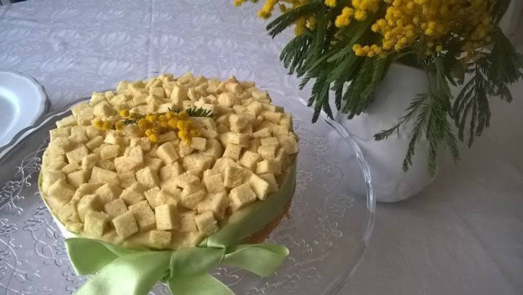 Na Dzień Kobiet - Tort Mimosa (La torta mimosa)