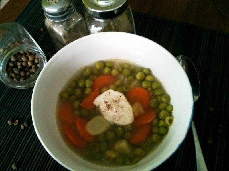 Zupa z zielonego groszku