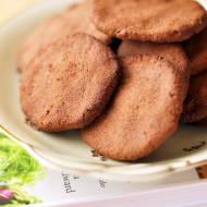 Książka „Smakowita Ella”  oraz ciastka czekoladowo – orzechowe z nasionami chia