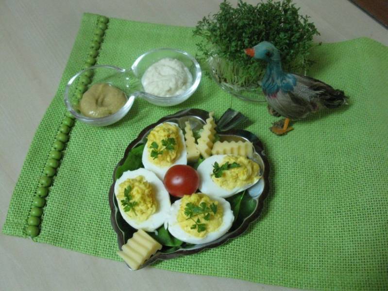 Jajka faszerowane serem babci Basi