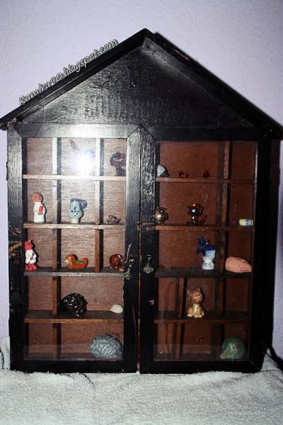 Pchli Targ - Domek z zabawkami