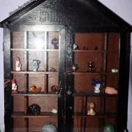 Pchli Targ - Domek z zabawkami