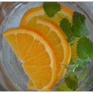 Woda smakowa,z pomarancza i melisa