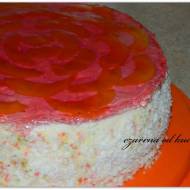 Tort śmietanowo-brzoskwiniowy