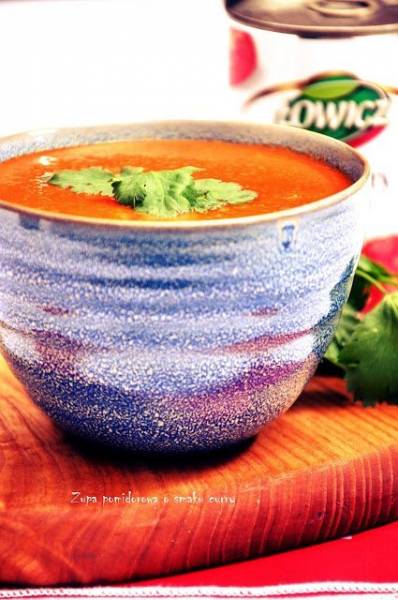 Zupa krem pomidorowa o smaku curry