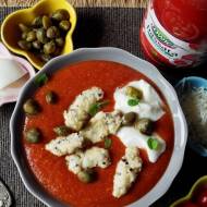 Pomidorowa zupa krem z batatem i kluseczkami z quinoą i parmezanem