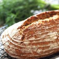 Chleb pszenny, pełnoziarnisty, z fasolką mung, na zakwasie
