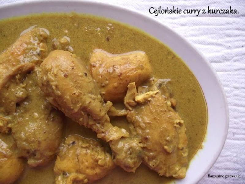 Cejlońskie curry z kurczaka.