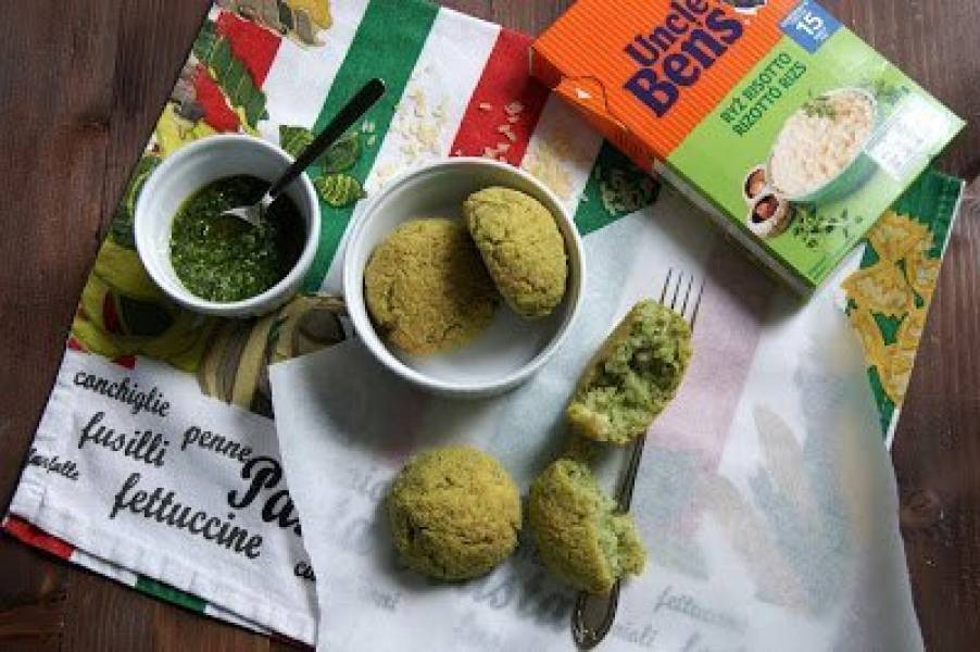 Arancini z pesto bazyliowym