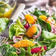 Orzeźwiająca sałatka ze szpinakiem i pomarańczami / Spinach and orange salad