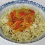 Ryż z warzywami z woka