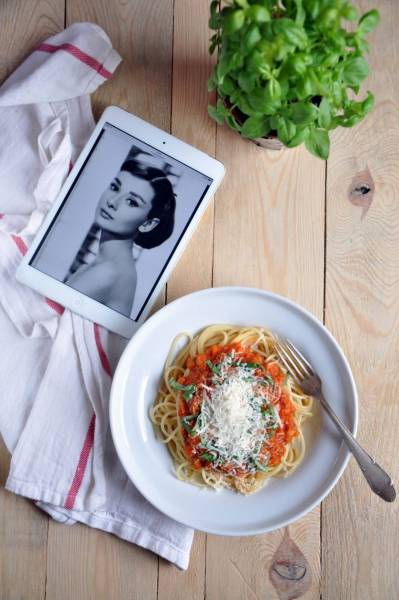 Spaghetti al pomodoro – ulubiona pasta Audrey Hepburn