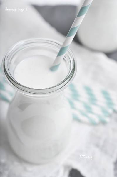 Jak zrobić domowy jogurt?