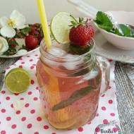 Lemoniada rabarbarowo-truskawkowa