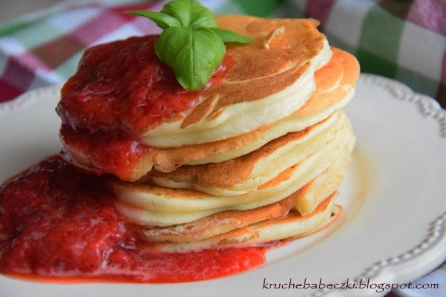 Pancakes z ricottą i truskawkami