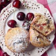 Muffiny z czekoladą i czereśniami / Cherry and chocolate muffins
