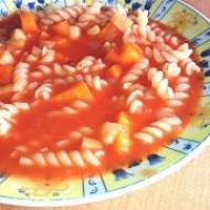Domowa zupka pomidorowa